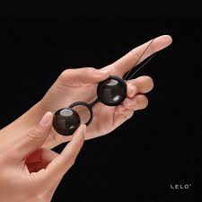 Luna Beads Noir by Lelo